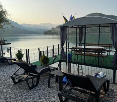 Herzegovina-Neretva Canton House | 'Miris Ljeta' Cozy Lakefront Holiday Home