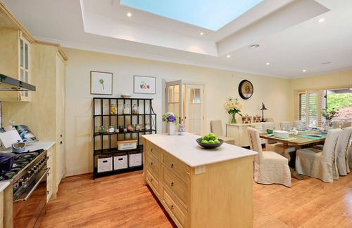 Burrawang House | Mirrabooka, Burrawang - beautiful home and 3 acres of gardens in the Southern Highlands