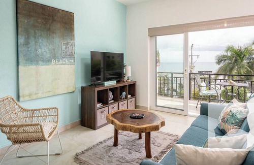Emiliano Zapata Condo | Mision de Mita completely re-done condo! Nov & Dec / Pay 6 nights & 7th is free