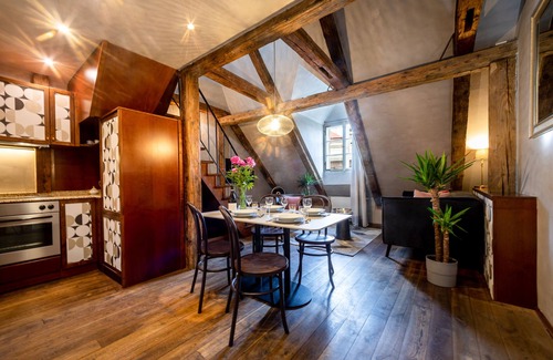 Mala Strana Hotel | Miss Sophie's Charles Bridge