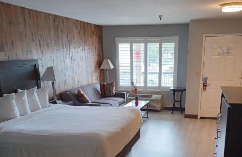 Westside Santa Cruz Hotel | Mission Inn