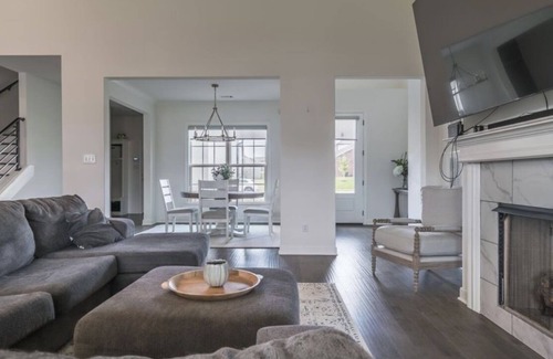Olive Branch House | Mississippi oasis- 20-25 min from downtown Memphis, TN