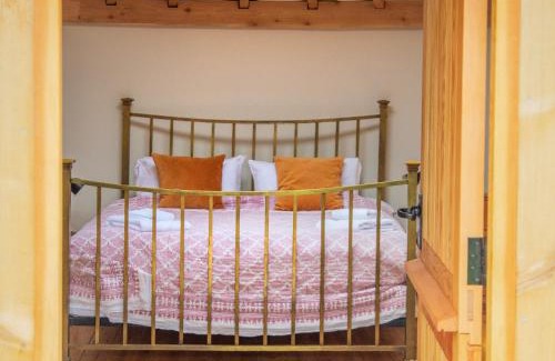 Bridport House | Mistle Roundhouse - Ukc6943