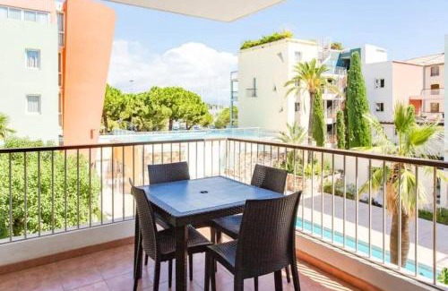 Antibes City Centre Apartment | MISTRAL-Rare 6 pers, parking, wifi, ,clim, piscines