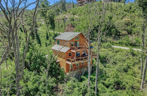 Chalet Village North House | Misty Hollow by Jackson Mountain Rentals