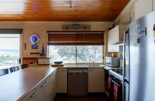 Jindabyne House | Misty Mountain - EV Charging Point from January 2024