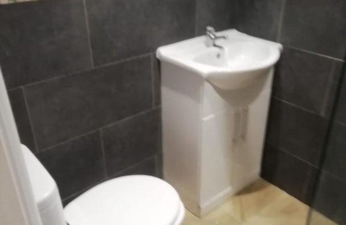 Pollards Hill Apartment | Mitcham Let