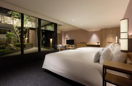 Karasumaoike Hotel | Mitsui Garden Hotel Kyoto Sanjo PREMIER