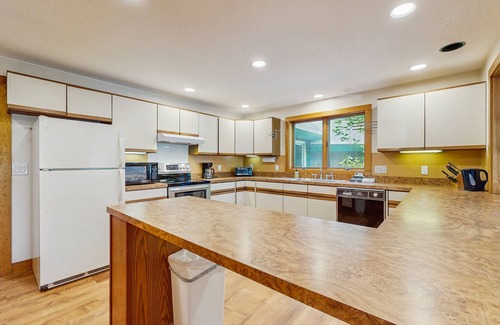 Franconia House | Mittersill alpine lodge w/infinity view of the mountains and forest