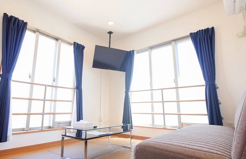 Taira House | Miyakojima Terrace House