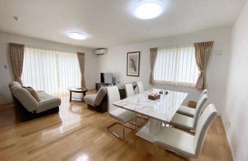 Taira Villa | Miyakojima Villa Charles