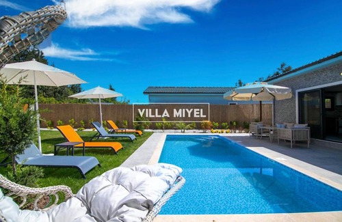 Yaniklar Villa | miyel villas