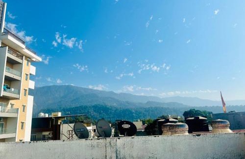 Rishikesh Hotel | MJ Comfort