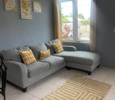Nassau Apartment | Mj sweet