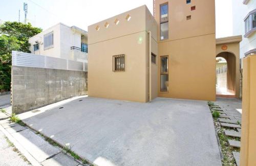 Ginowan Apartment | MK House