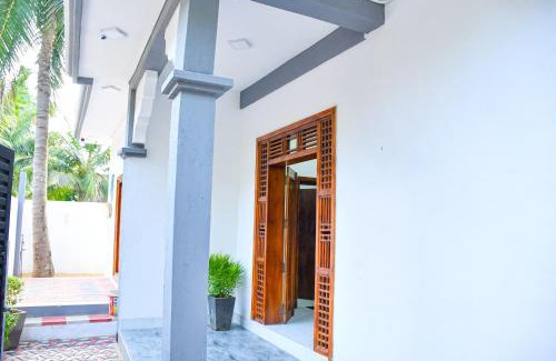 Pottuvil Division 2 House | MK Villa