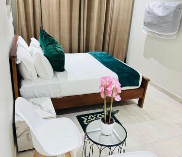 Central Region Bed & Breakfast | MMK Lodge