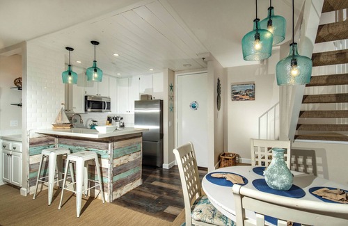 Townsite Condo | MMV II