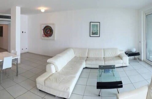 Maccagno Apartment | Modern Italian Lakes apartment with pool