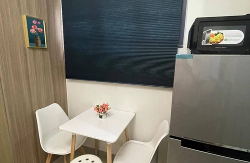 Barangay 76 Condo | MOA Staycation at Shore 2