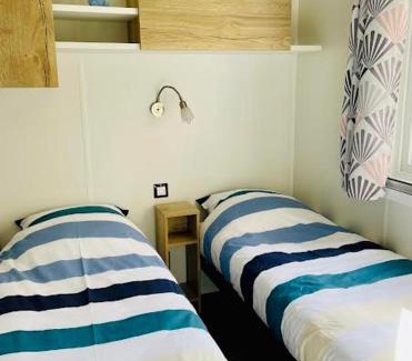 Pont-Aven Other | Mobil-Home 3 Chambres, TOUT CONFORT, Option "DRAPS FOURNIS" Disponible !