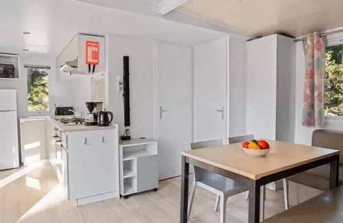 Wijckel House | Mobil-home | Comfort XL | 2 Bedrooms | 5 sleeps | Raised terrace