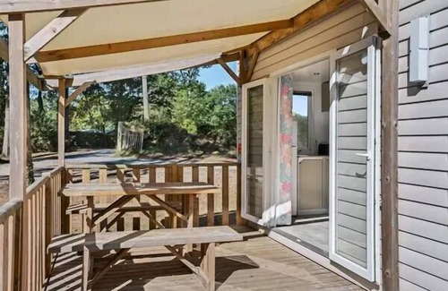 Wijckel House | Mobil-home | Comfort XL | 2 Bedrooms | 5 sleeps | Raised terrace