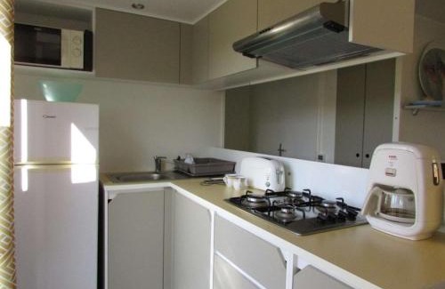 Erdeven House | Mobil-home cosy, 3 chambres, proche plage, jardin fermé, BBQ, animaux admis - FR-1-479-183
