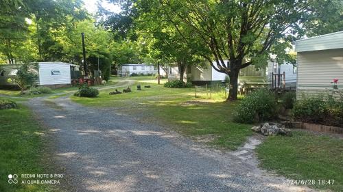 Meschers-sur-Gironde Other | Mobil home dans camping calme proche plage