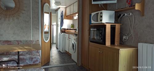 Meschers-sur-Gironde Other | Mobil home dans camping calme proche plage