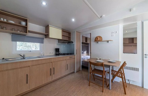 Wijckel House | Mobil-home | Premium Azure | 3 Bedrooms | 6 sleeps | Raised terrace | A/C