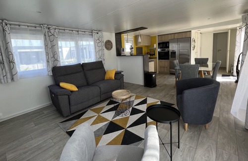 Grosbreuil House | Mobil-home Sainte-Foy, 3 bedrooms, 6 persons