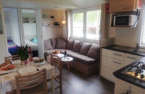 Les Mathes House | Mobile Home 3 bedrooms, air conditioning, heating, closed terrace 15m² siblu les charmettes 4 *