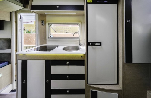 Montcada I Reixac House | Mobile Home "Cerca De Barcelona" with Mountain View, Shared Terraces & Private Garden