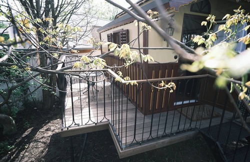 Saltusio House | Mobile Home 'Camping Passeier Glamping Rubinia' with Mountain View, Shared Pool and Wi-Fi