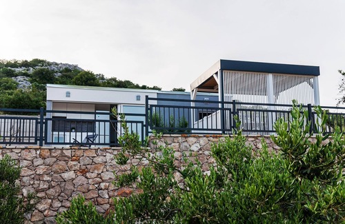 Drage House | Mobile Home Damar1