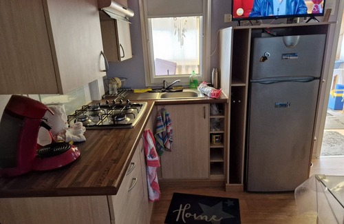 Andernos-les-Bains RV Rental | Mobile Home "Andernos Les Bains" with 2 Private Terraces, Balcony & Shared Pool