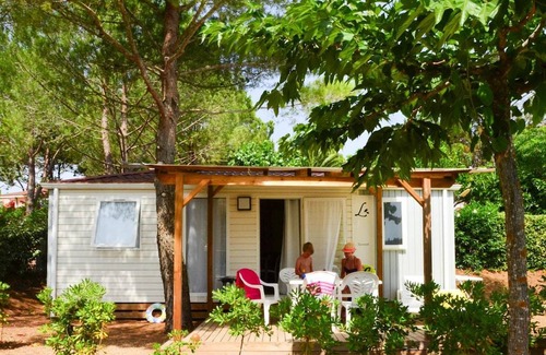Bessan RV Rental | Mobile home