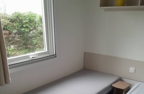 Saint-Jean-de-Monts House | Mobile Home 'Mobilhome Camping Bois Masson' with Shared Pool and Private Terrace
