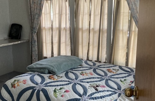 Lewis Run House | Mobile Home in Campground-like setting, in mobile home park. Cheap for family.