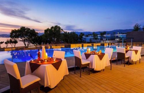 Municipality of Omisalj House | Mobile Home in Omisalj by Pusca Bay Beach