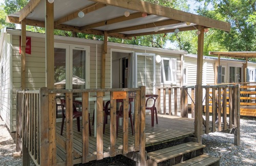 Lavilledieu House | Mobile Home 'Mobil-home Confort B - 1-4 Pers' with Shared Pool