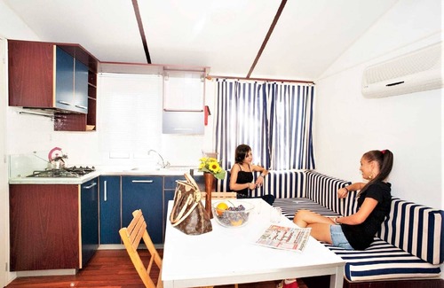 Badiaccia House | Mobile Home at Lake Trasimeno with Pool