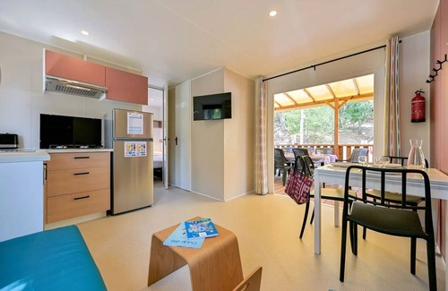 Beauvoir House | Mobilheim A/C