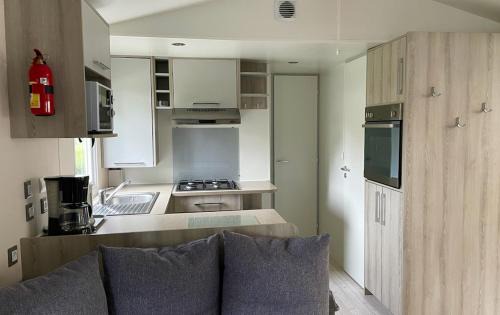 Les Mathes House | Mobilhome Amira 40m2 - Cc781 Les Charmettes 4 stars
