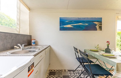 Gujan-Mestras RV Rental | "Mobilhome Bord De Mer Gujan Mestras" with Shared Pool, Private Terrace & A/C