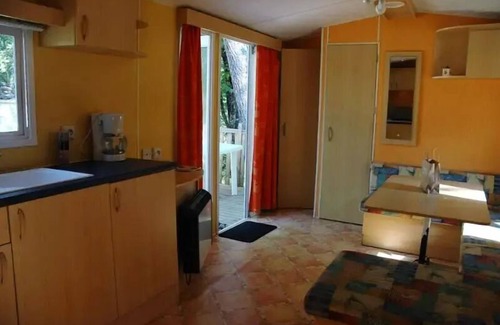 Nabirat House | Mobilhome M7 35m2 mit überdachter Terrasse/2 Schlafzimmer 4 Personen