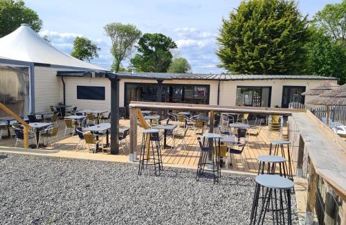 Clohars-Carnoet Other | Mobilhome tout confort 4 pers 2 chambres N10 Camping Paradis Le Pouldu