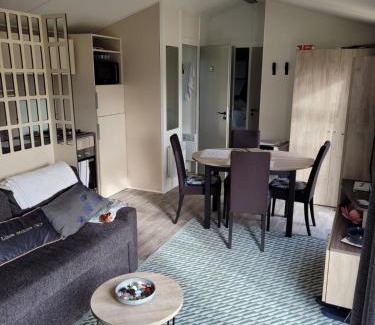 Saint-Coulomb Other | Mobilhome tout confort pour randonneurs pédestres proche Saint-Malo, à 100 m de la plage et du GR34 - Demande préalable requise