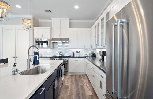 Jamaica Beach House | Moby Dick's - House on the Canal!nJamaica Beach!nBrand New Property! 6BR/5.5BA